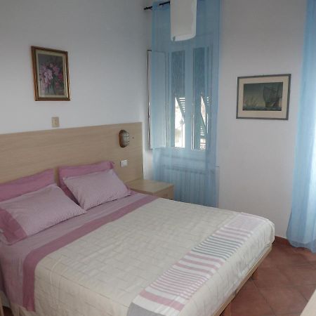New Hotel Genio Porto Venere Luaran gambar