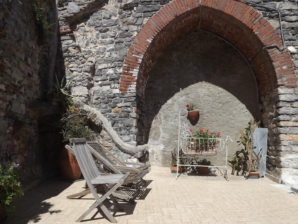 New Hotel Genio Porto Venere Luaran gambar