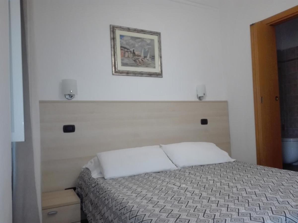 New Hotel Genio Porto Venere Luaran gambar